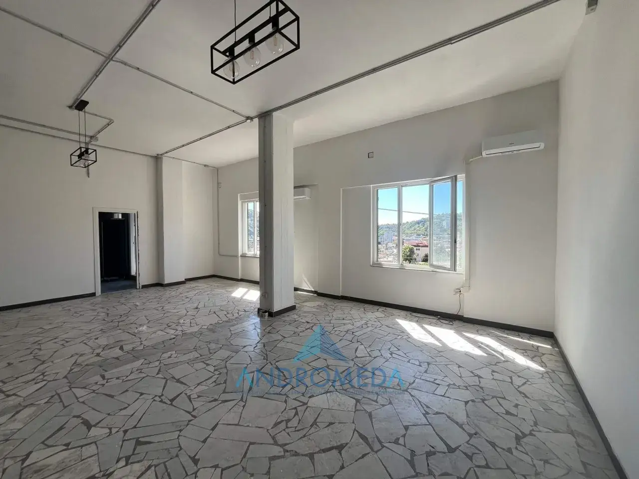 Palazzina commerciale in , Napoli, {3} - Foto 1