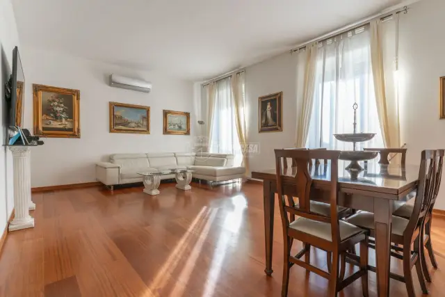 Apartament in Corso di Porta Vittoria 29, Milano - Photo 1