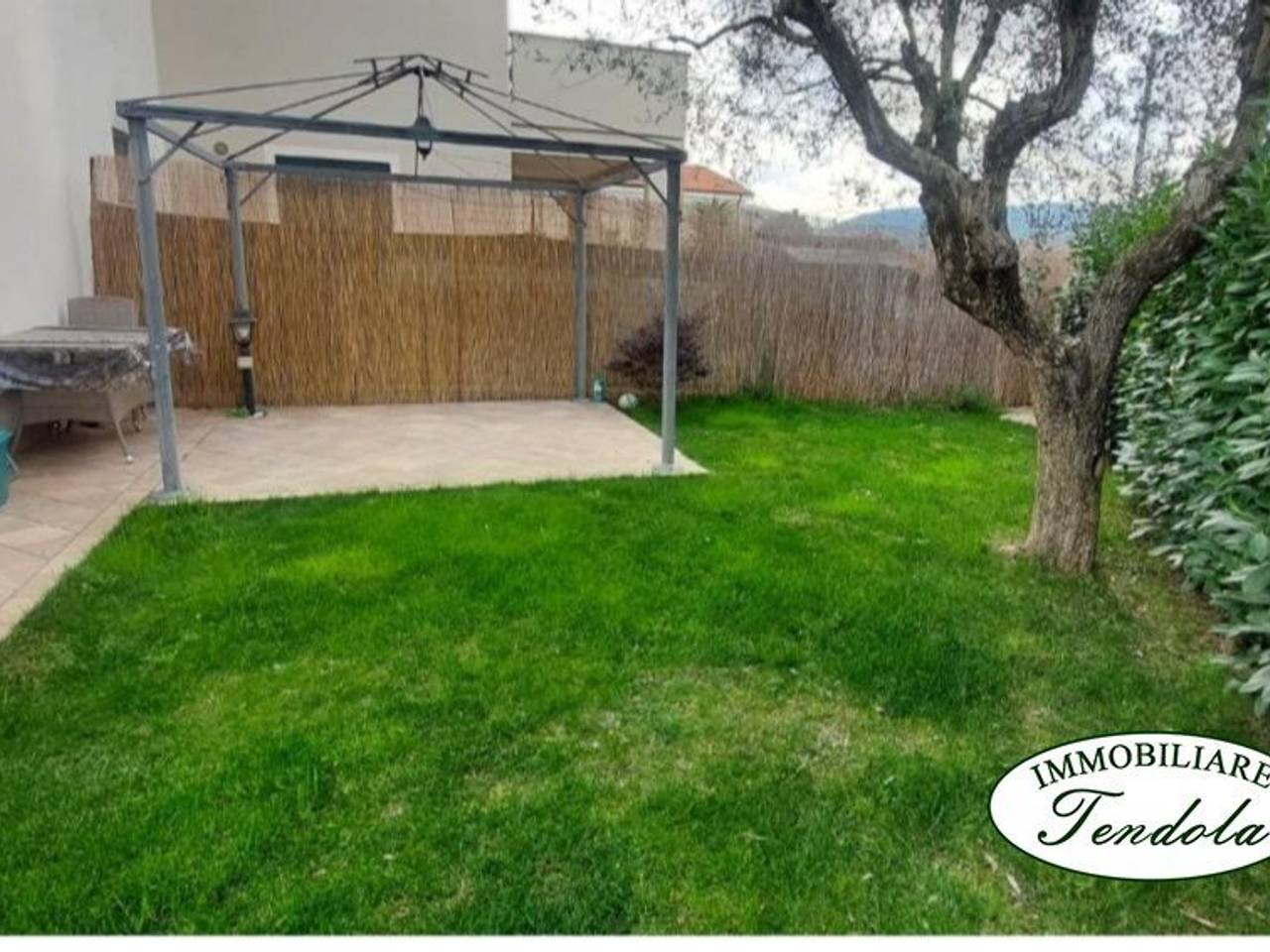 casa indipendente in vendita a Sarzana in zona San Lazzaro