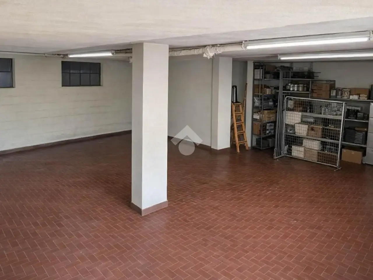 Magazzino in Via Brusadelli, La Valletta Brianza, {3} - Foto 2