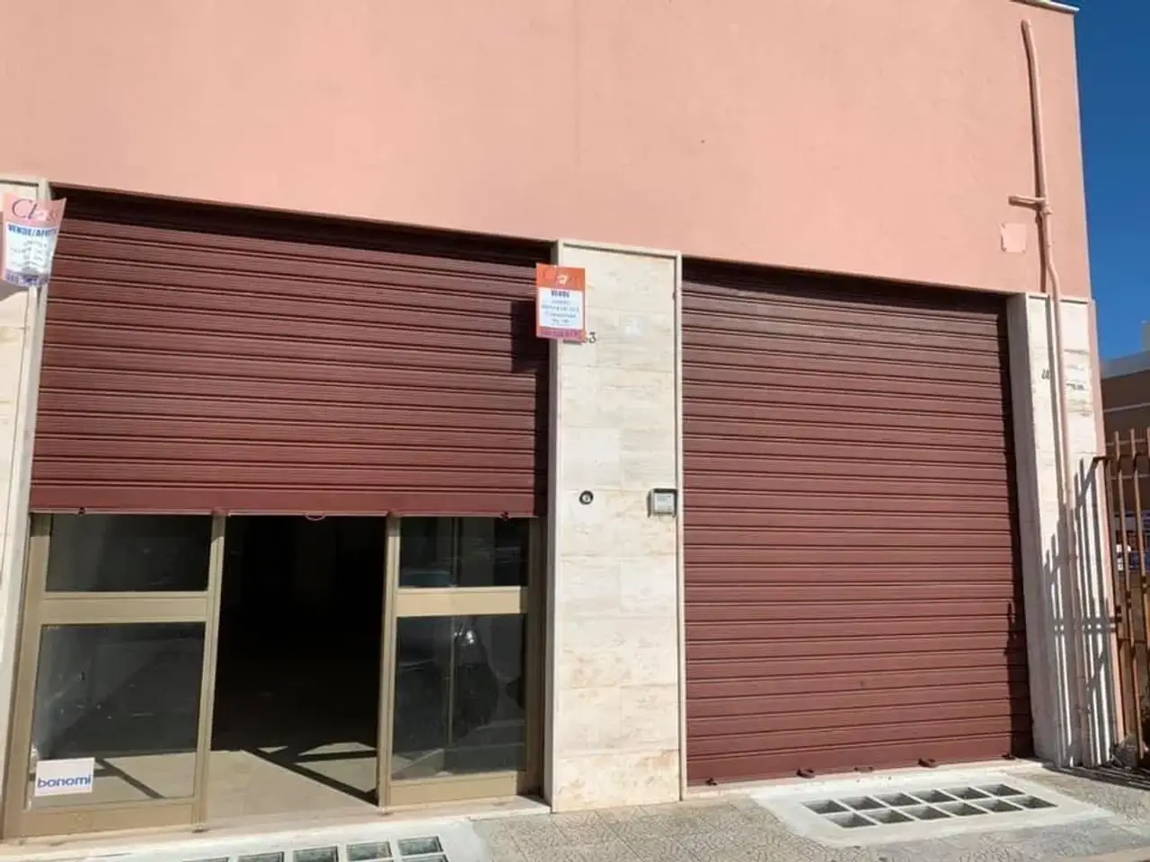 Locale commerciale in Via a Molino, Giovinazzo, {3} - Foto 1