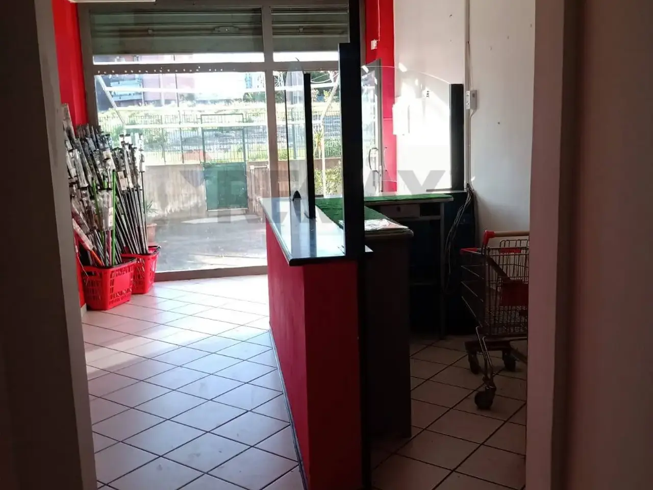 Negozio in Viale Castagnola 8, Catania, {3} - Foto 1