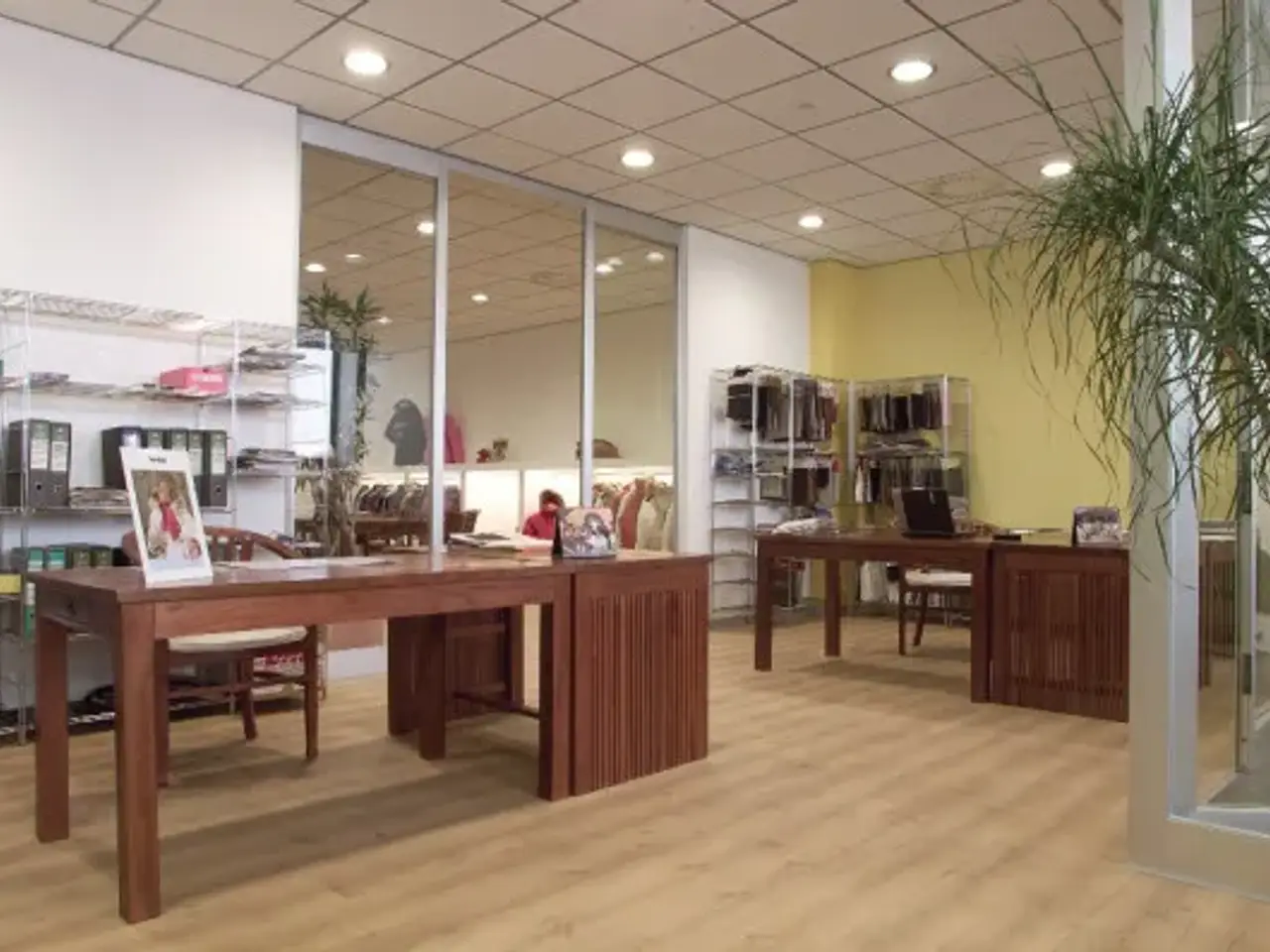 Ufficio in Via Andrea Brustolon 2, Abano Terme, {3} - Foto 1