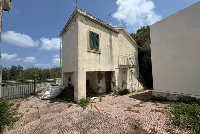 Detached house in Strada Statale 113 Dir, Messina - Photo 1