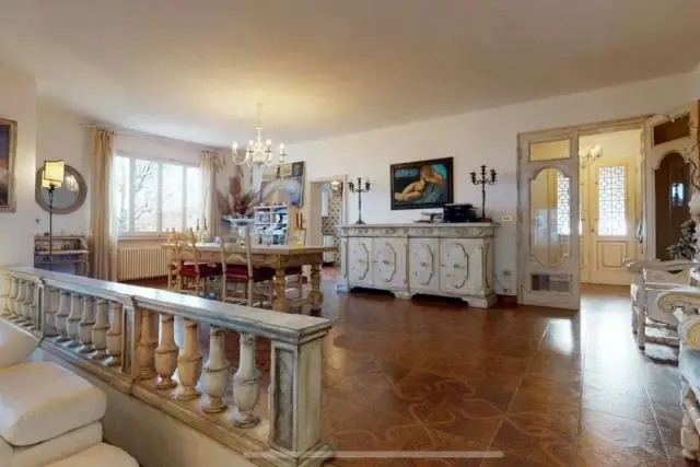 main gallery real estate image