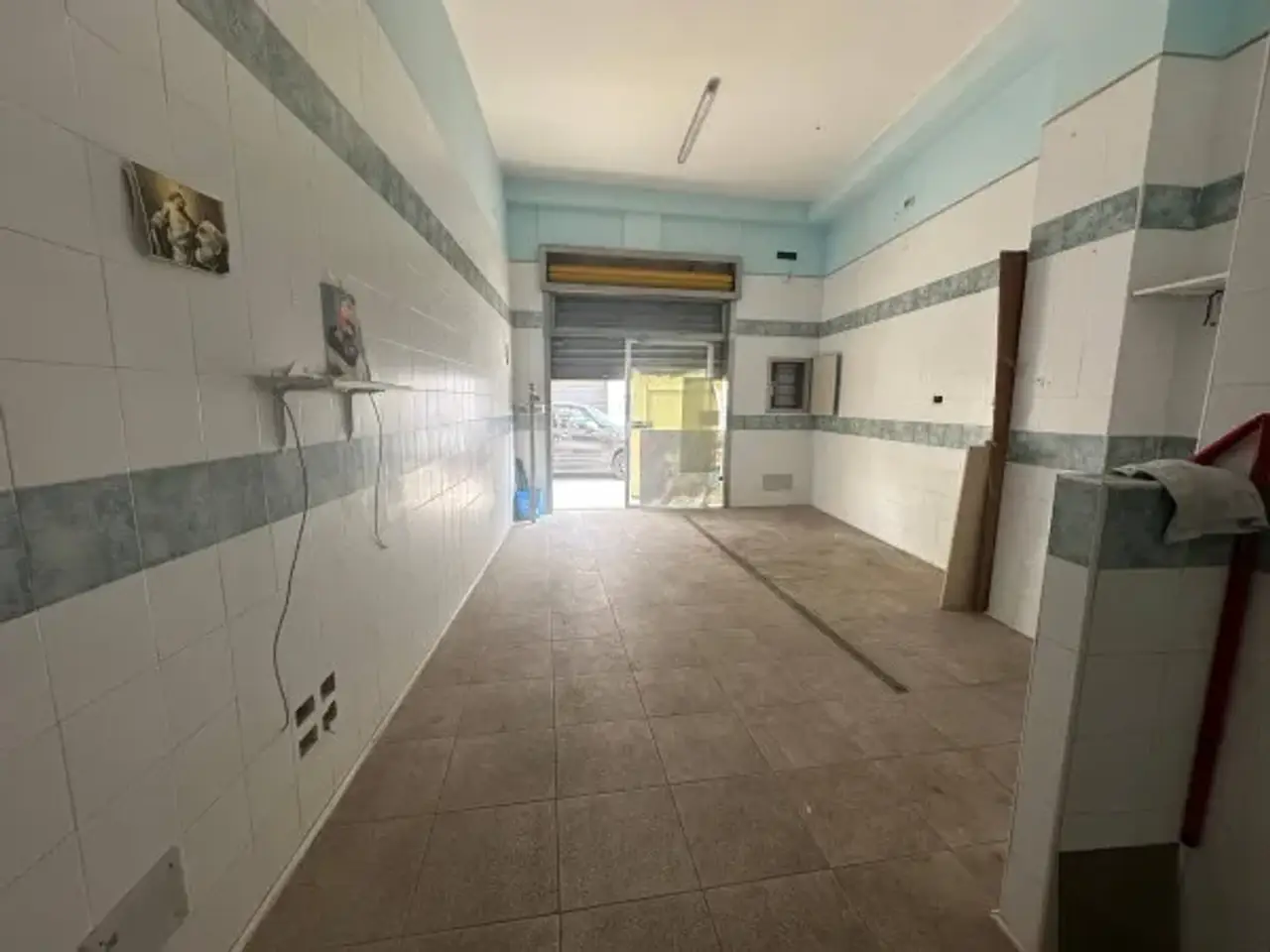 Negozio in Via Piave, Modugno, {3} - Foto 1