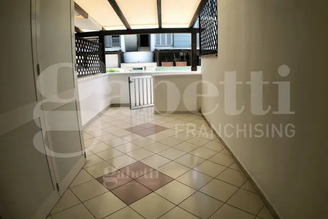 2-room flat in Via Regina Elena, Barletta - Photo 1