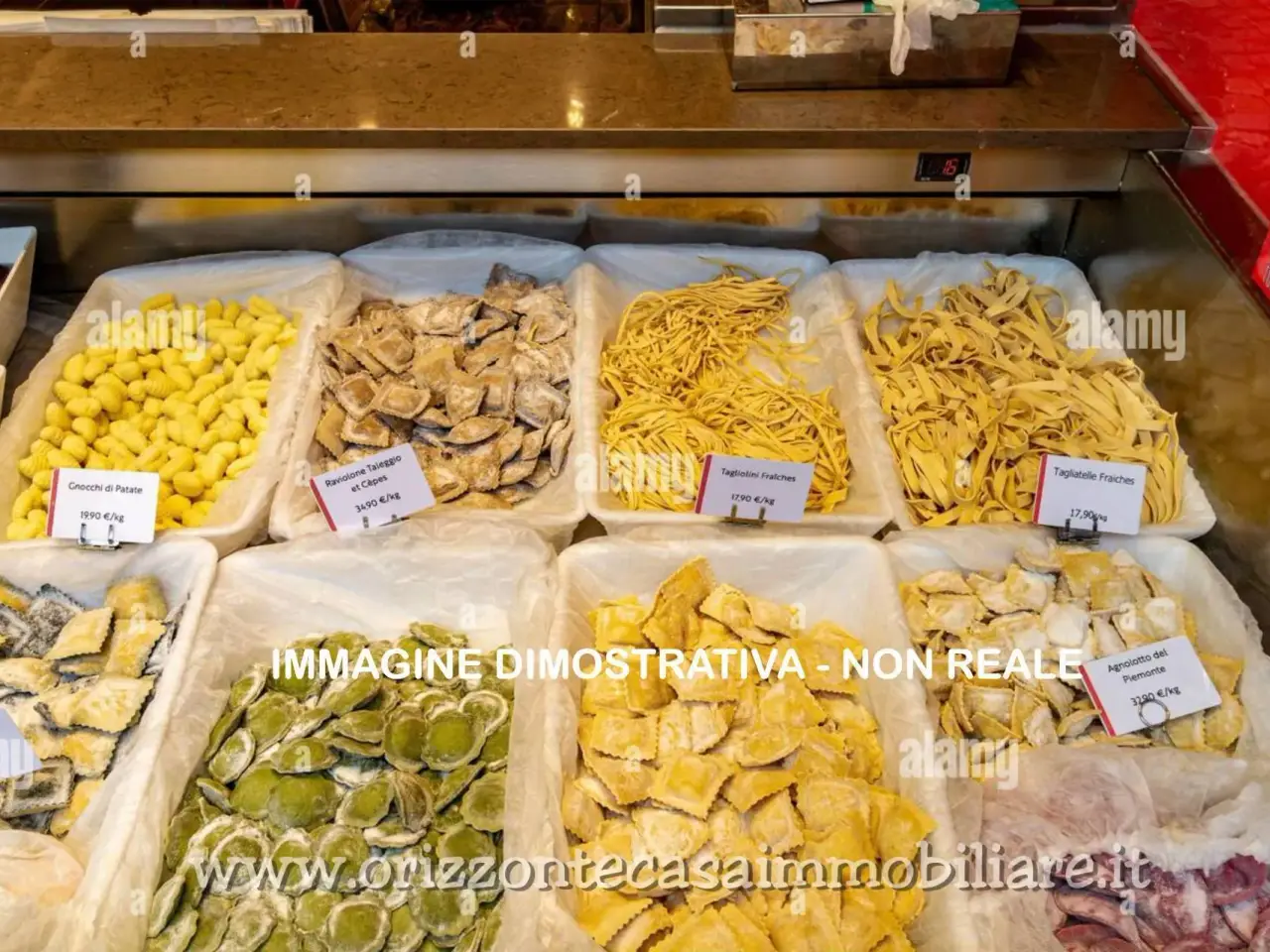 Esercizio commerciale in , Ascoli Piceno, {3} - Foto 2