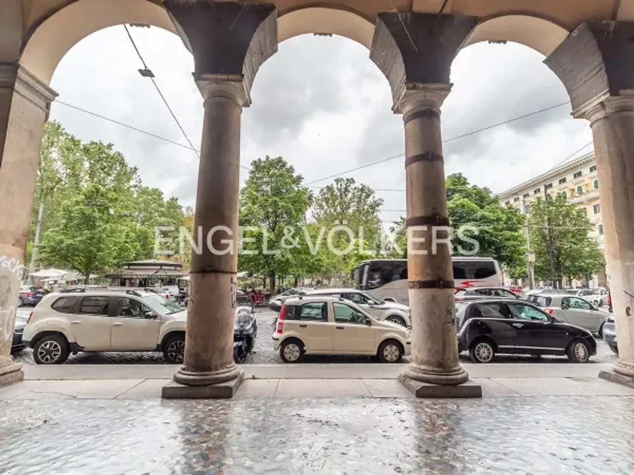 Negozio in Piazza Vittorio Emanuele II, Roma, {3} - Foto 1