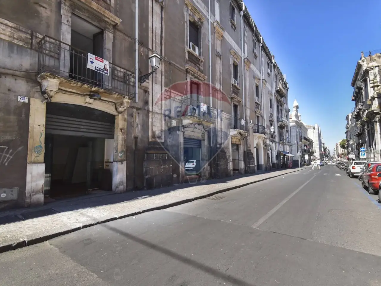 Negozio in Via Vittorio Emanuele II 226/228/23, Catania, {3} - Foto 1