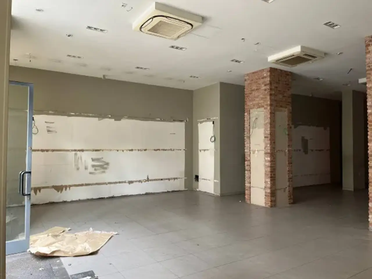 Negozio in Corso Buenos Aires 64, Milano, {3} - Foto 2