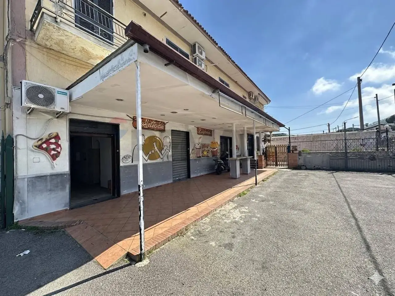 Negozio in Via Campana 240, Pozzuoli, {3} - Foto 2
