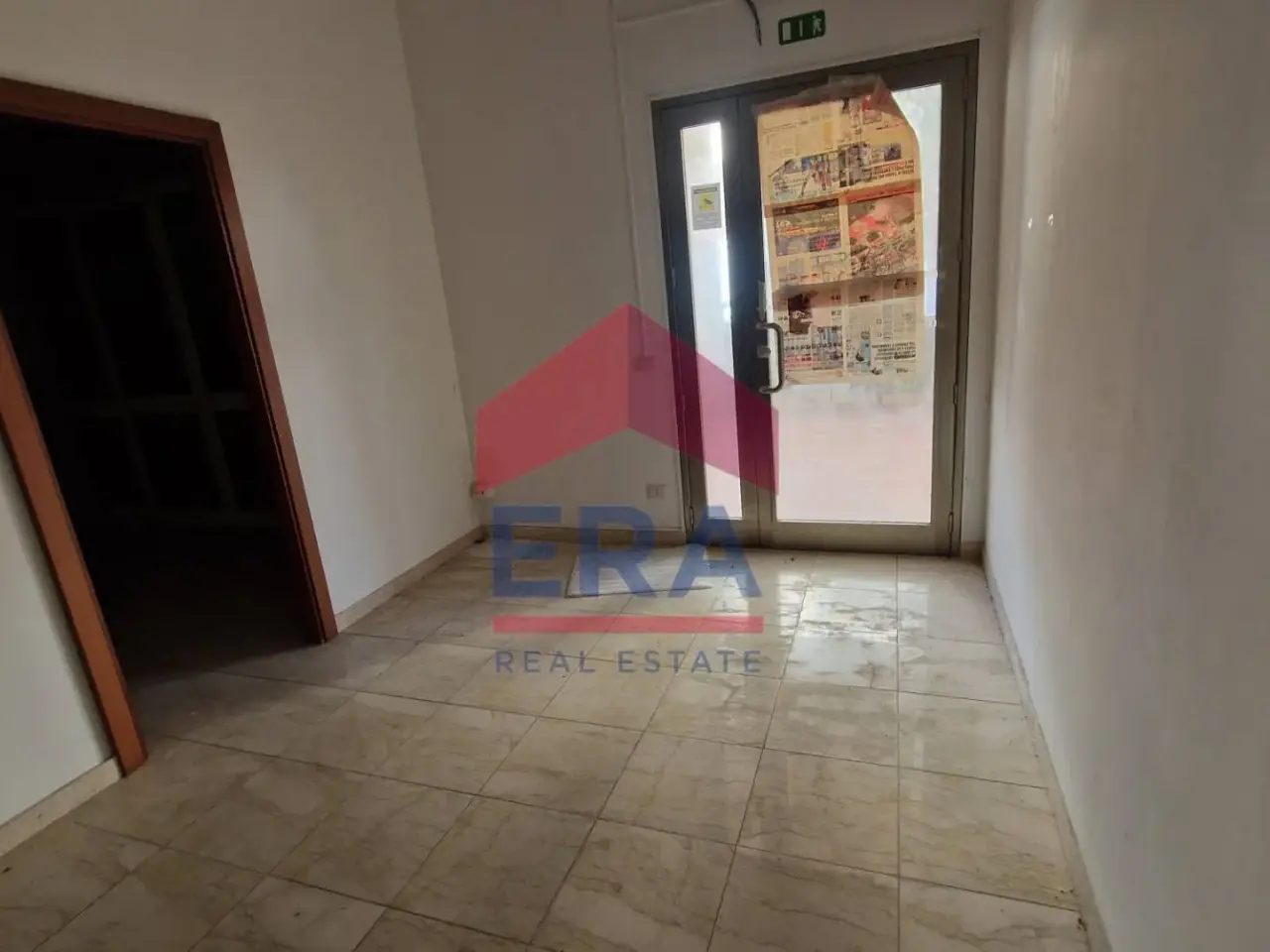 Negozio in Via della Pace, Trapani, {3} - Foto 1
