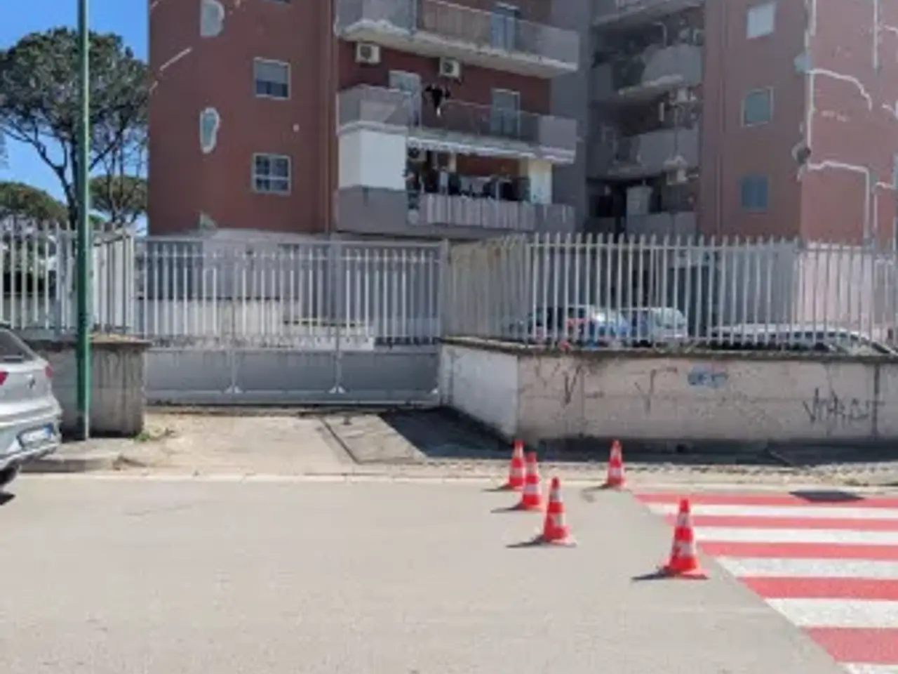 Magazzino in Viale delle Ginestre 5, Casalnuovo Di Napoli, {3} - Foto 1