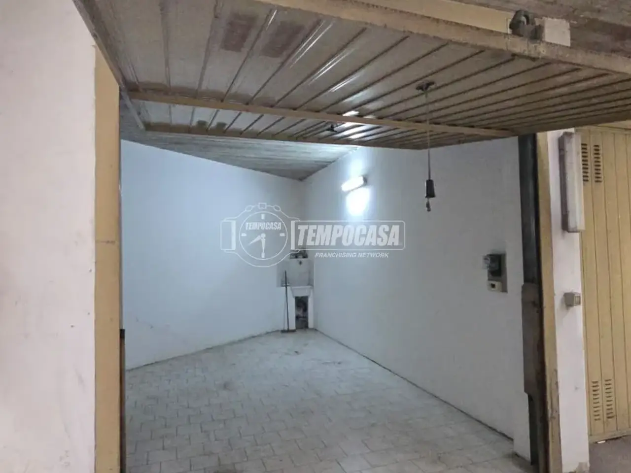 Magazzino in Via Sandro Botticelli 33, Torino, {3} - Foto 1