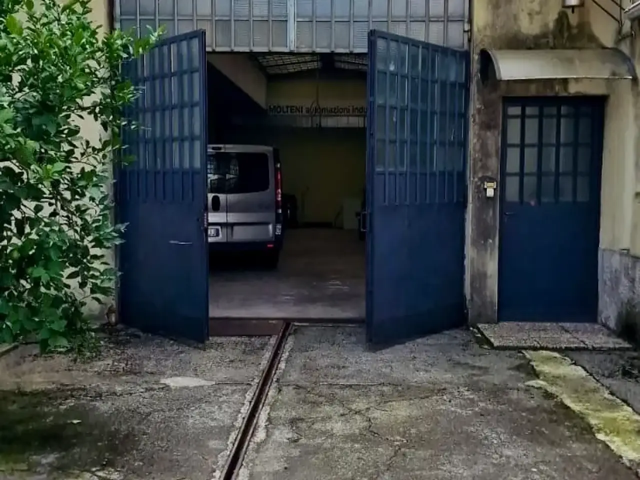 Capannone in Via Provinciale 26, Anzano Del Parco, {3} - Foto 2