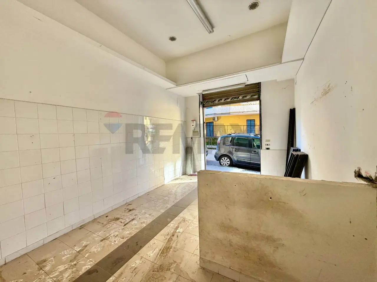Negozio in Via Svizzera 43, Marano Di Napoli, {3} - Foto 2