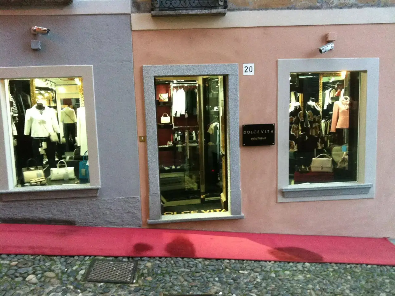 Negozio in Via Marconi 20, Cannobio, {3} - Foto 1