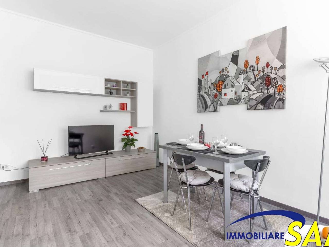 immagine annuncio 1 di 8