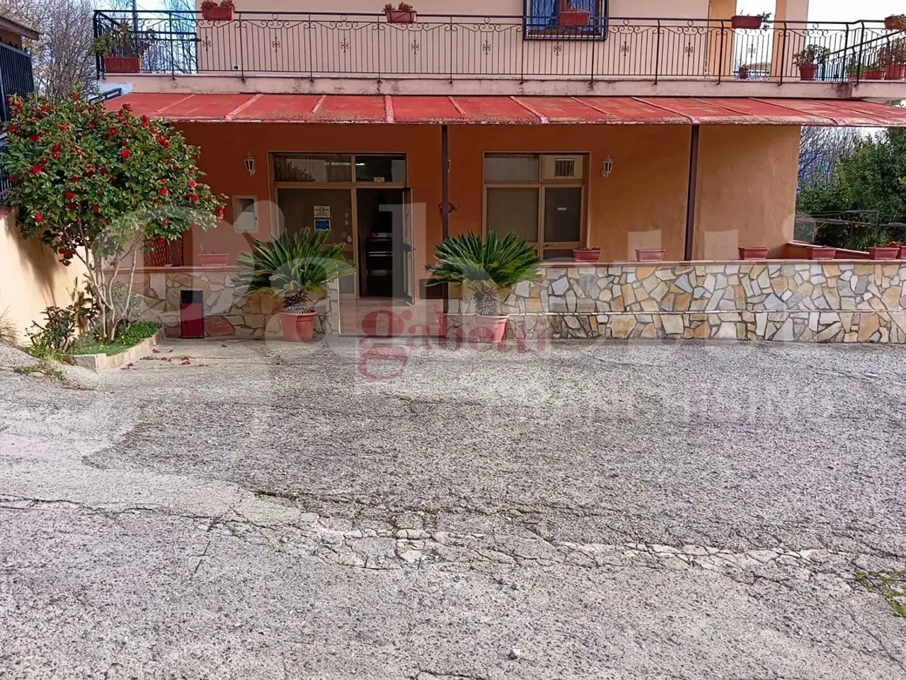 Negozio in Via Mazzini 38, Marano Marchesato, {3} - Foto 1
