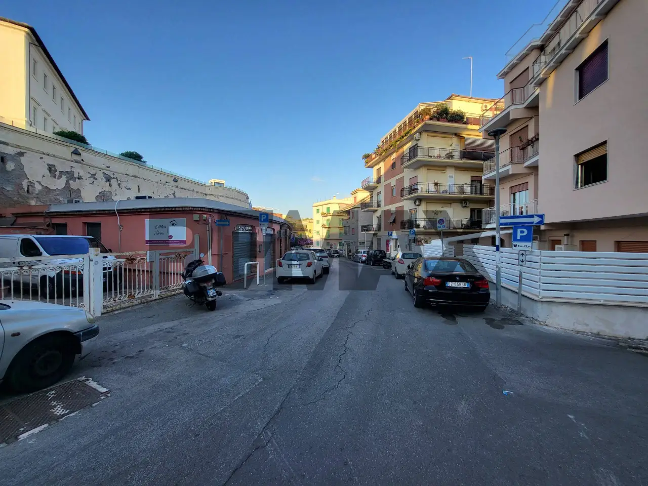 Magazzino in Via Breschi 32, Anzio, {3} - Foto 1