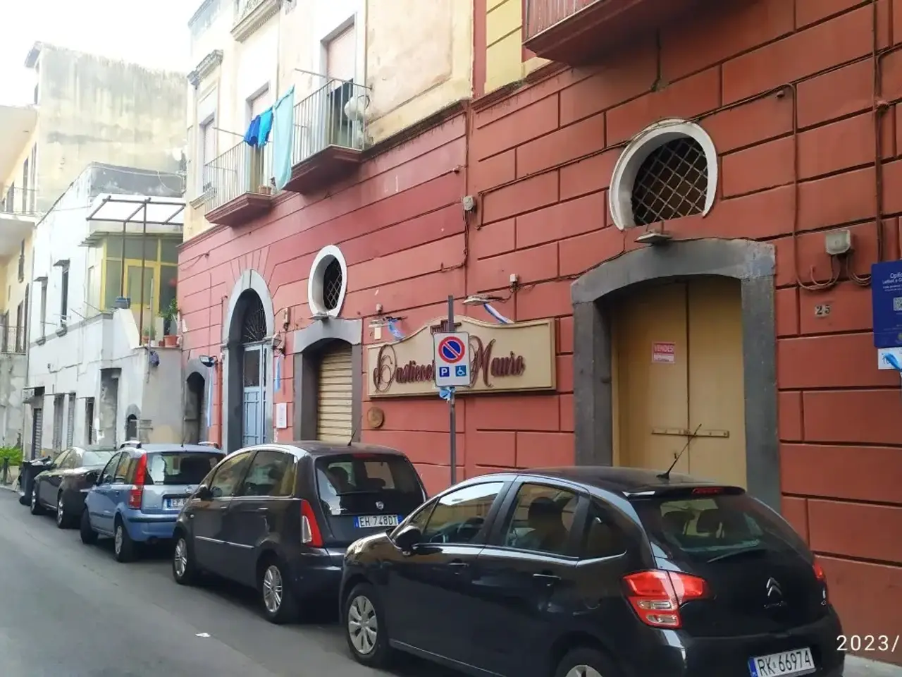 Laboratorio in , Torre Annunziata, {3} - Foto 2