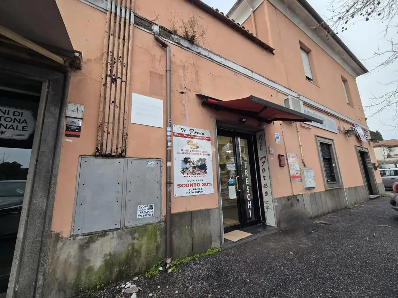 Negozio in Via della Stazione di Ciampino 2, Roma, {3} - Foto 1