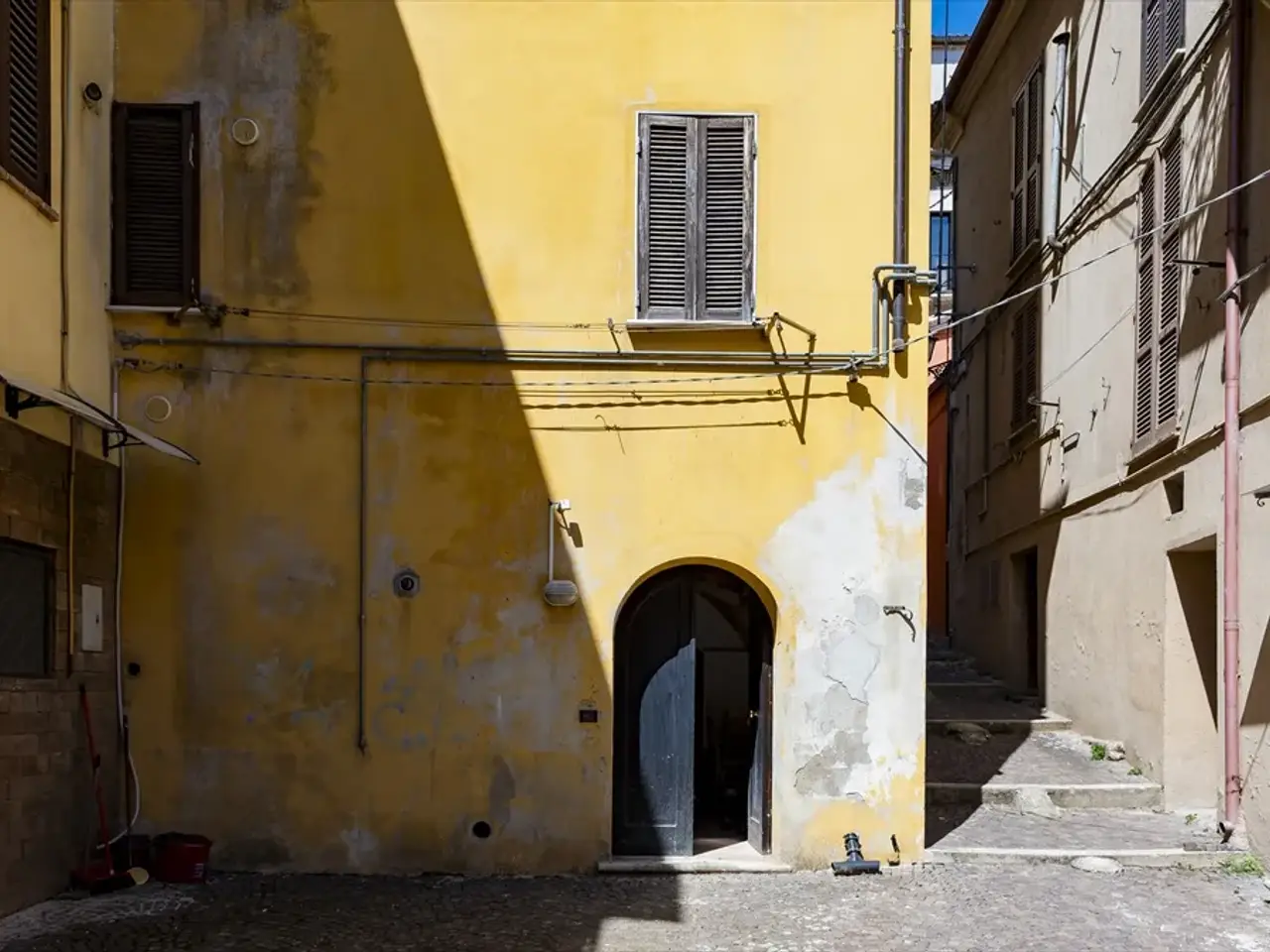 Magazzino in Piazzetta Santa Lucia, Chieti, {3} - Foto 2