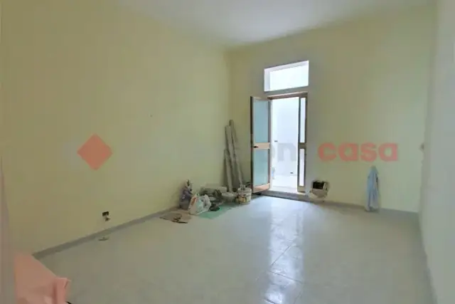 3-room flat in Via Daunia  37, Andria - Photo 1