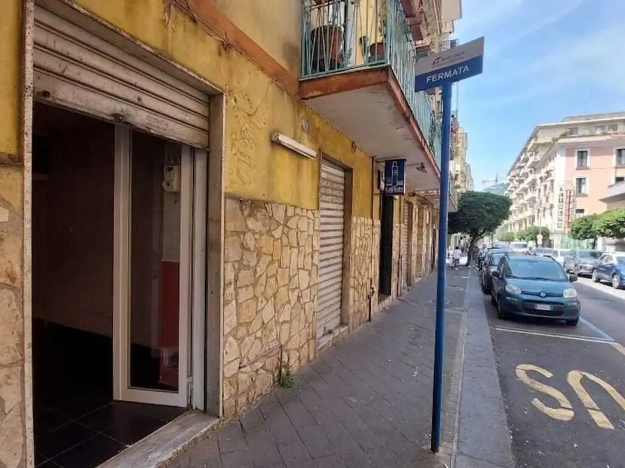 Negozio in Via Michele Vernieri 61, Salerno, {3} - Foto 2