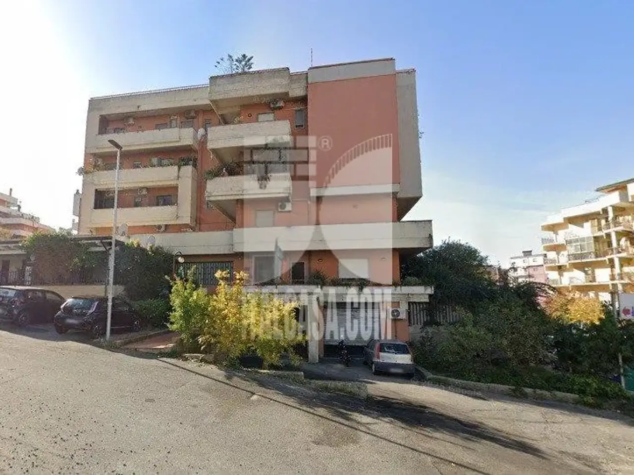 Magazzino in Via Cesare Terranova, Crotone, {3} - Foto 1
