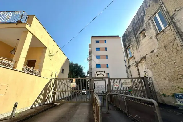 2-room flat in Via Alcide De Gasperi 68, San Giorgio a Cremano - Photo 1