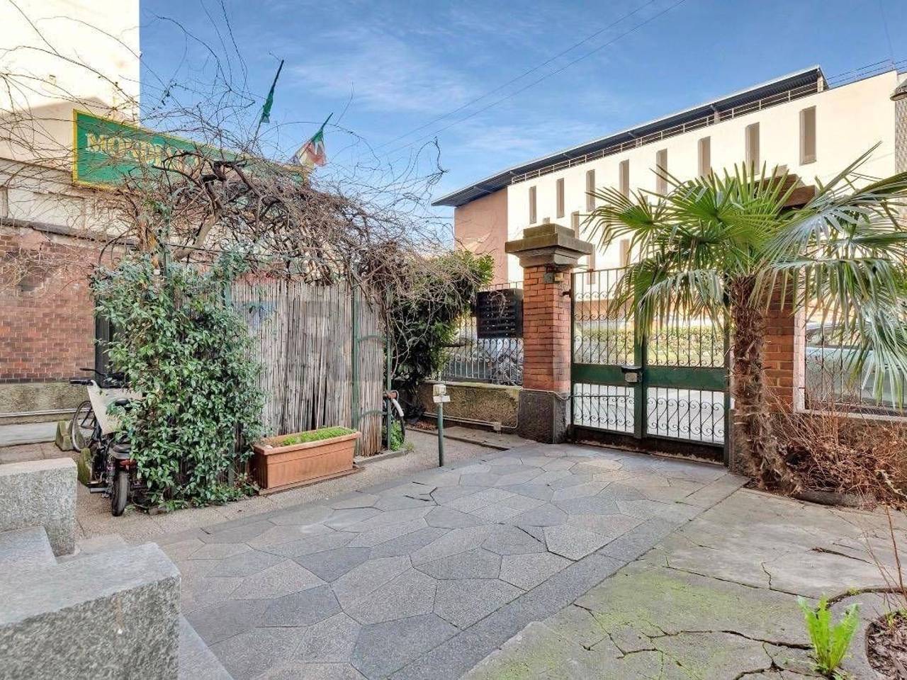 appartamento in vendita a Milano in zona Precotto