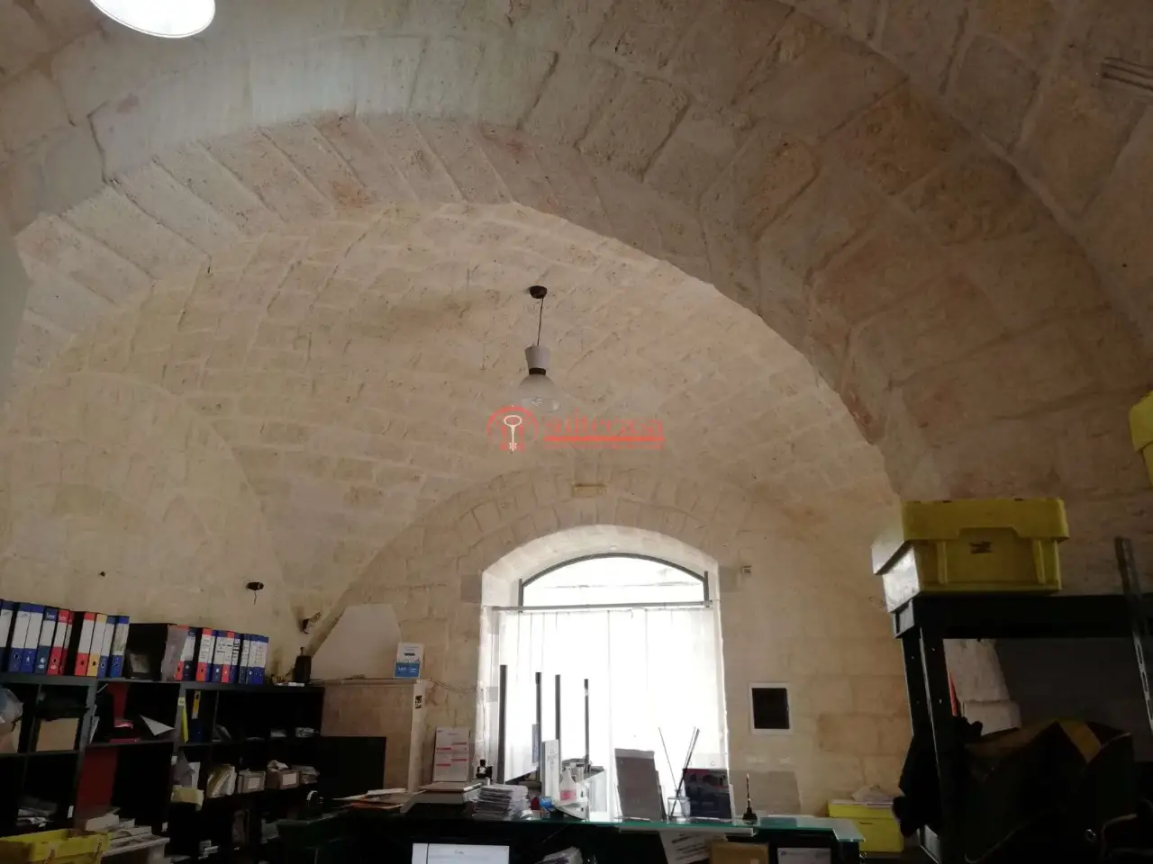 Negozio in Via Amedeo, Trani, {3} - Foto 1