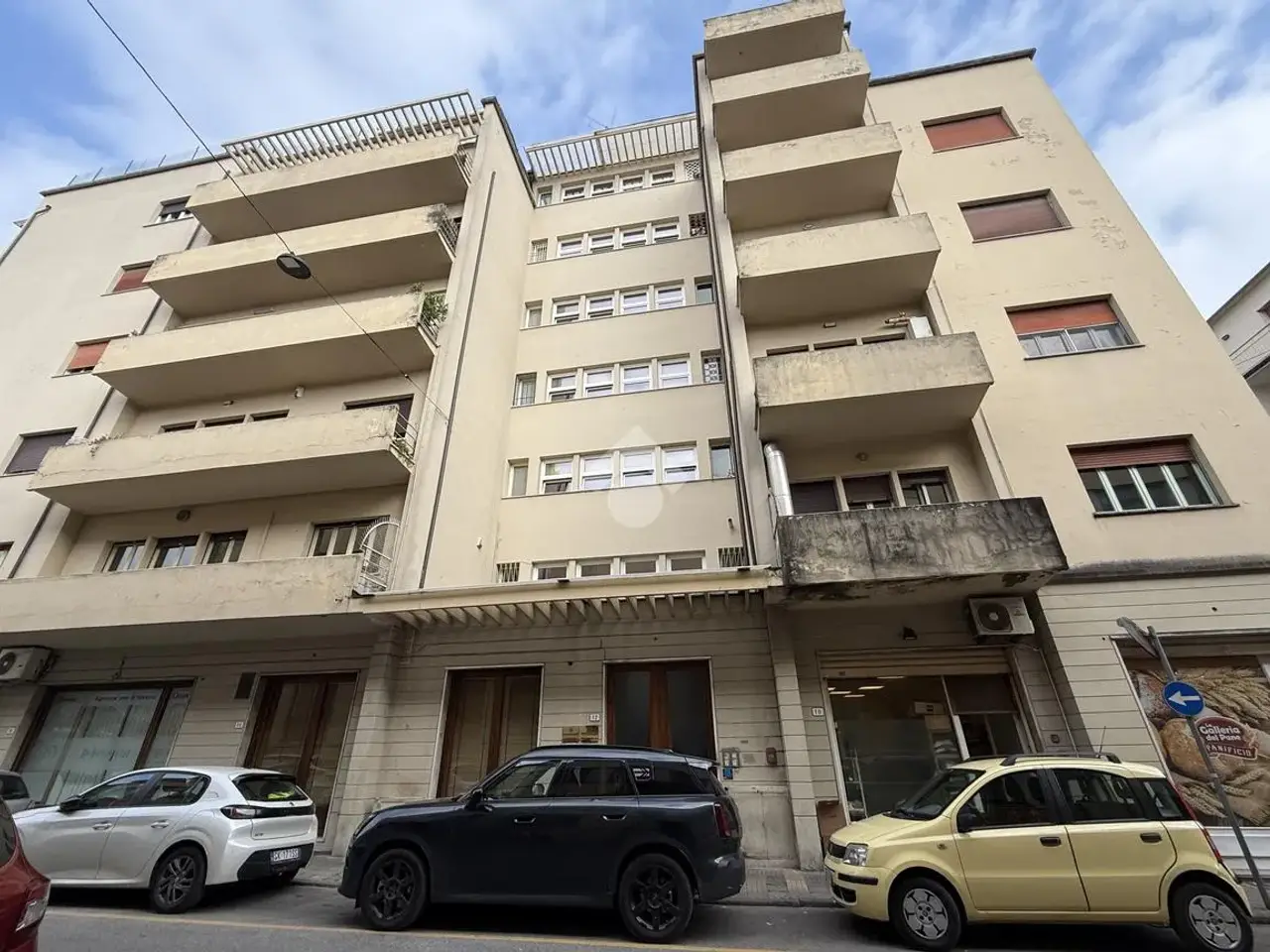 Magazzino in Via della Repubblica 12, Pistoia, {3} - Foto 2