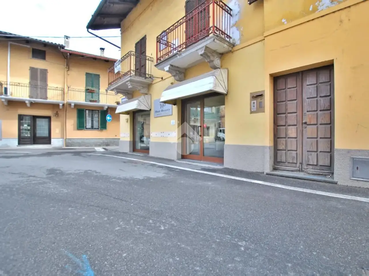 Negozio in Piazza Galileo Ferraris 4, Saluggia, {3} - Foto 2