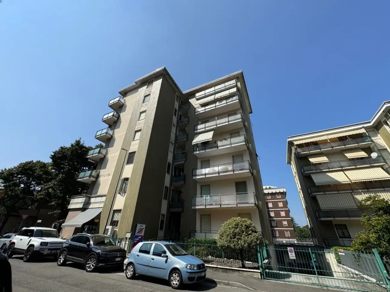 Parcheggio chiuso in Via Puccini 47, Piacenza, {3} - Foto 2