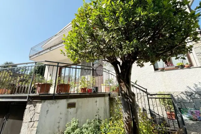 Villa in Via Bergamo 1, Seregno - Foto 1