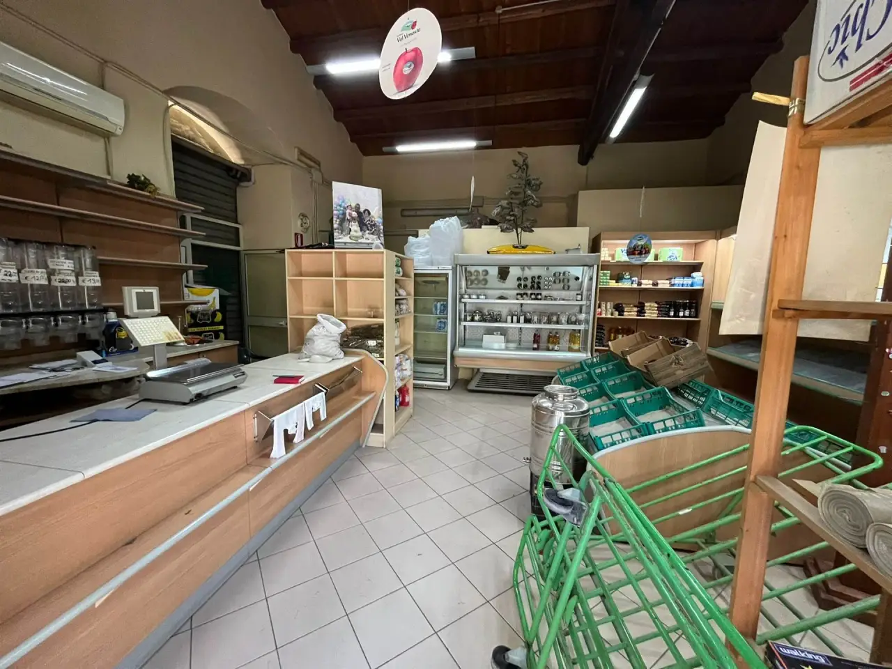 Negozio in Via Giovanni Pascoli, Pachino, {3} - Foto 2