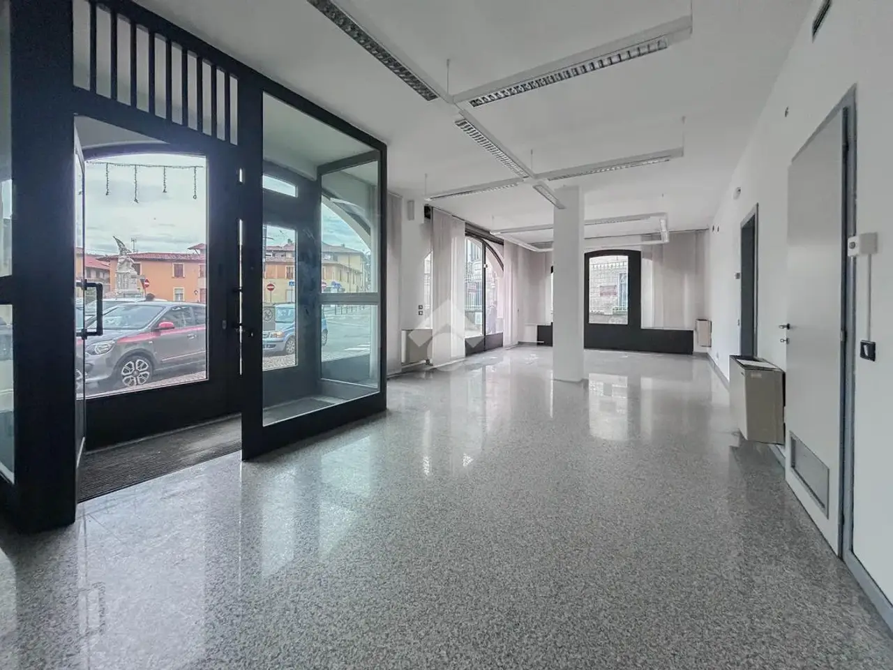 Ufficio in Via Roma 1, Villa D'Alme', {3} - Foto 1