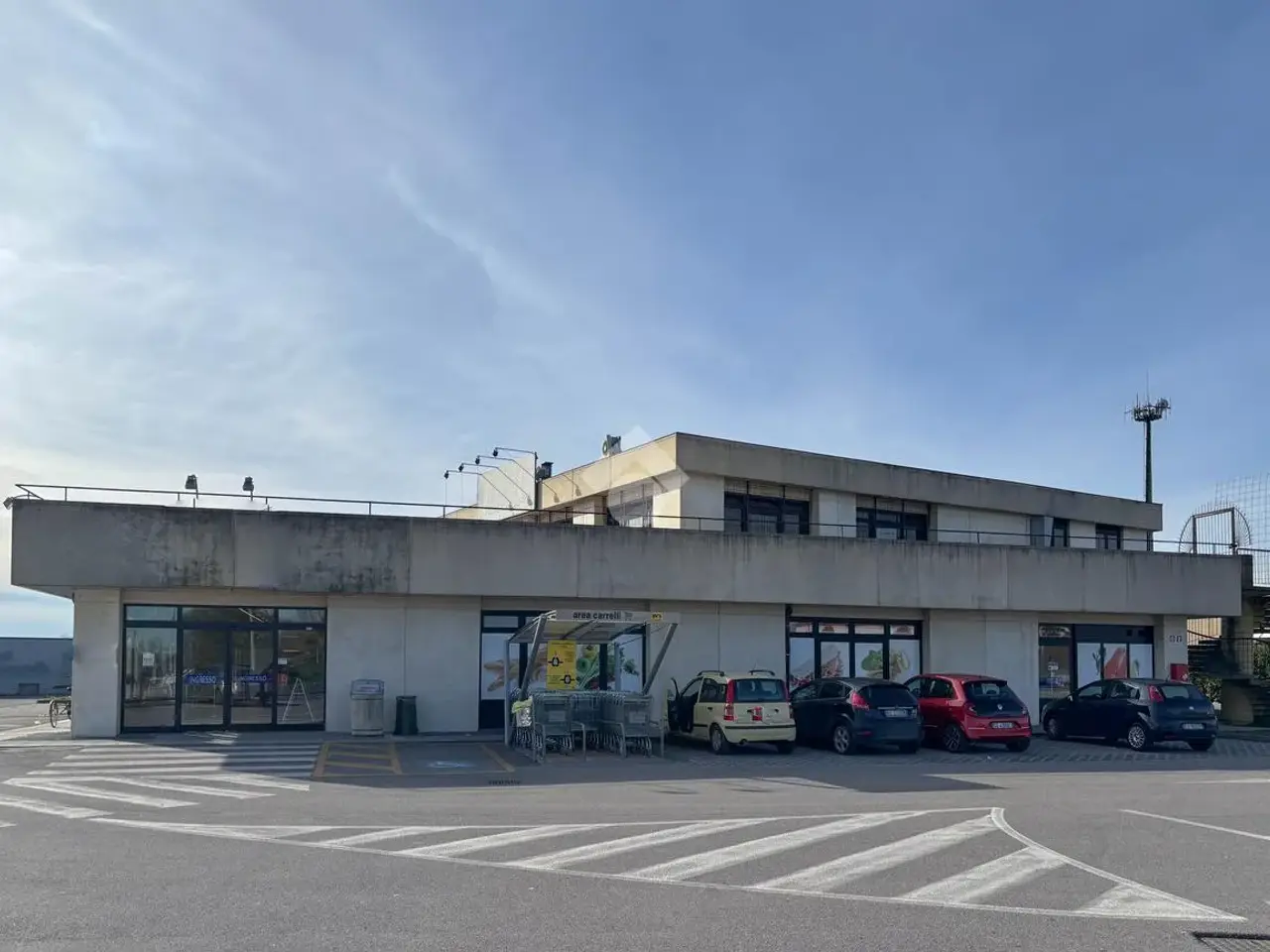 Negozio in Via Dante Alighieri 40, Cornate D'Adda, {3} - Foto 1