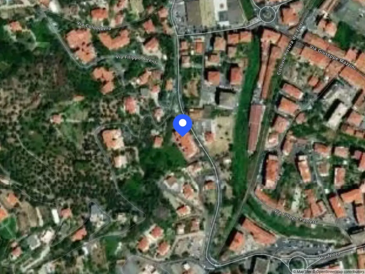 Fabbricato misto in Via Vittorio Gavi 23 23, Imperia, {3} - Foto 1