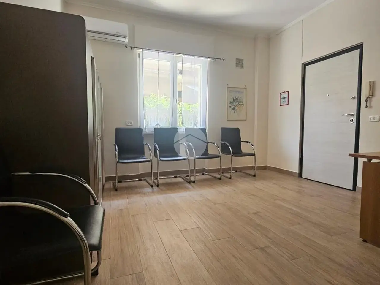 Ufficio in Via Enea 92, Montesarchio, {3} - Foto 2