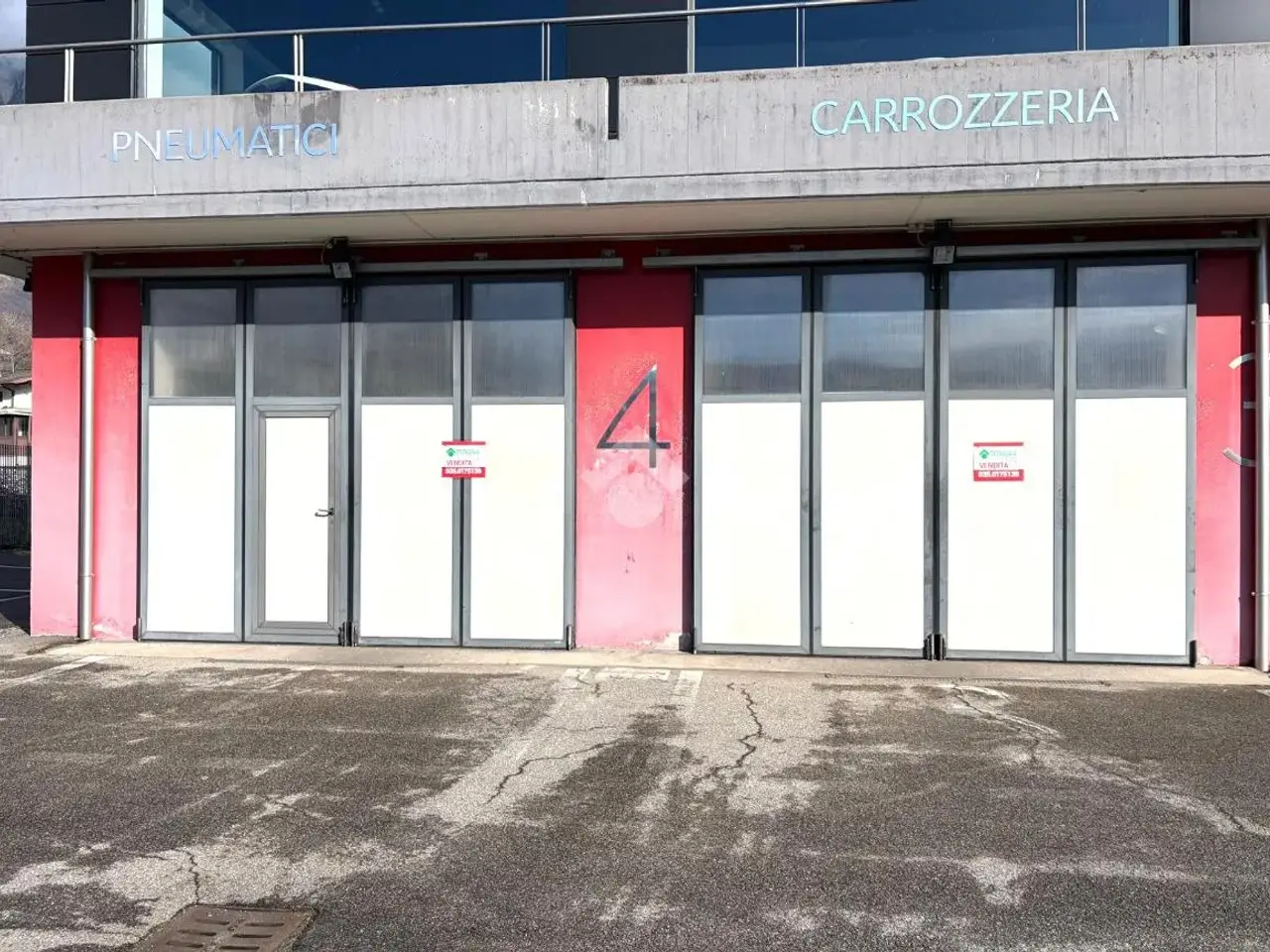 Capannone in Via Albera 42, Darfo Boario Terme, {3} - Foto 2