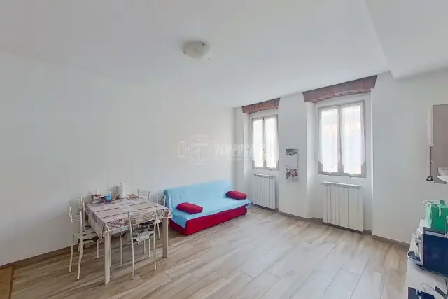 Dreizimmerwohnung in Via Alessandro Volta 11, Seveso - Foto 1