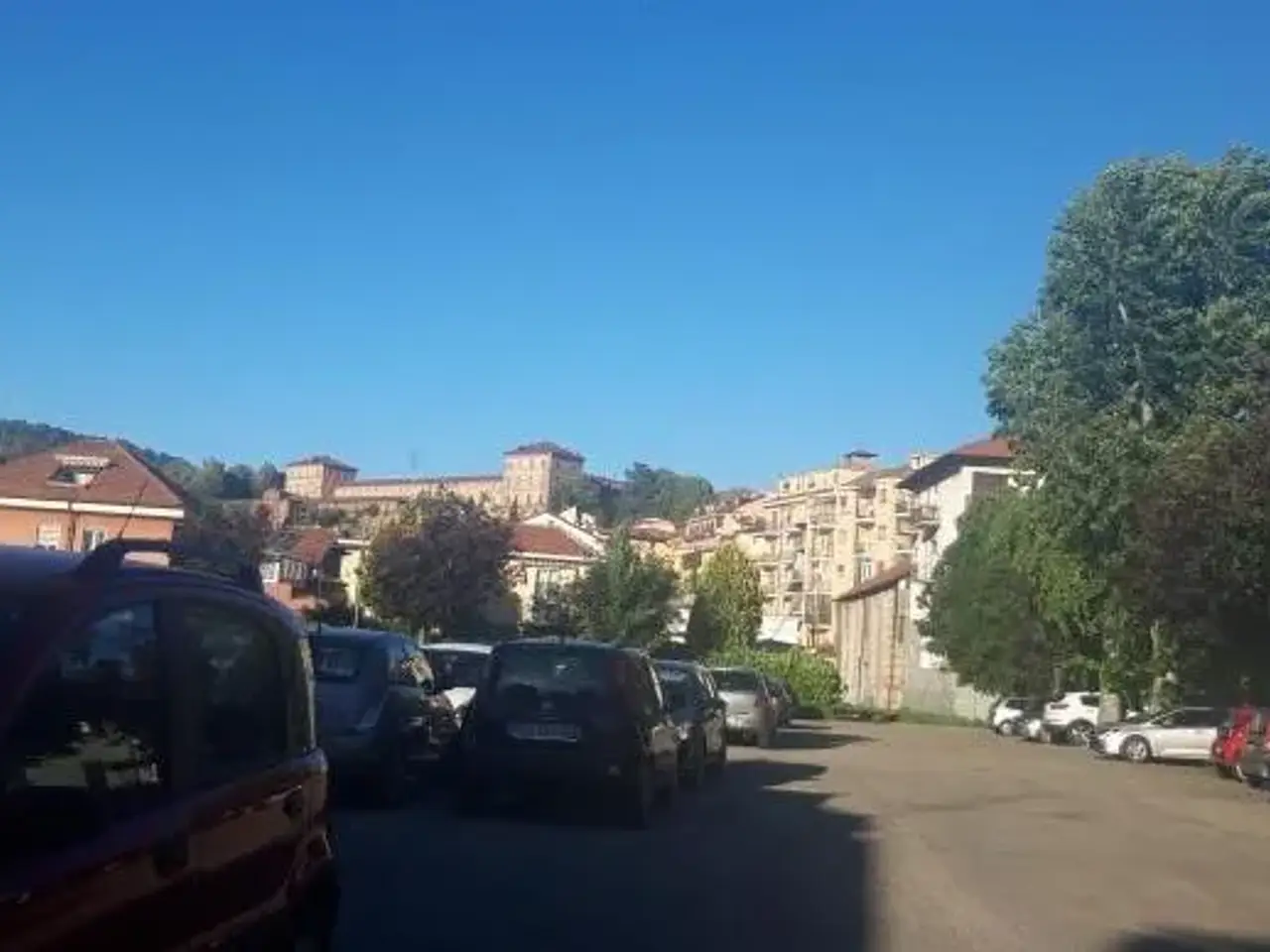 Negozio in , Moncalieri, {3} - Foto 1