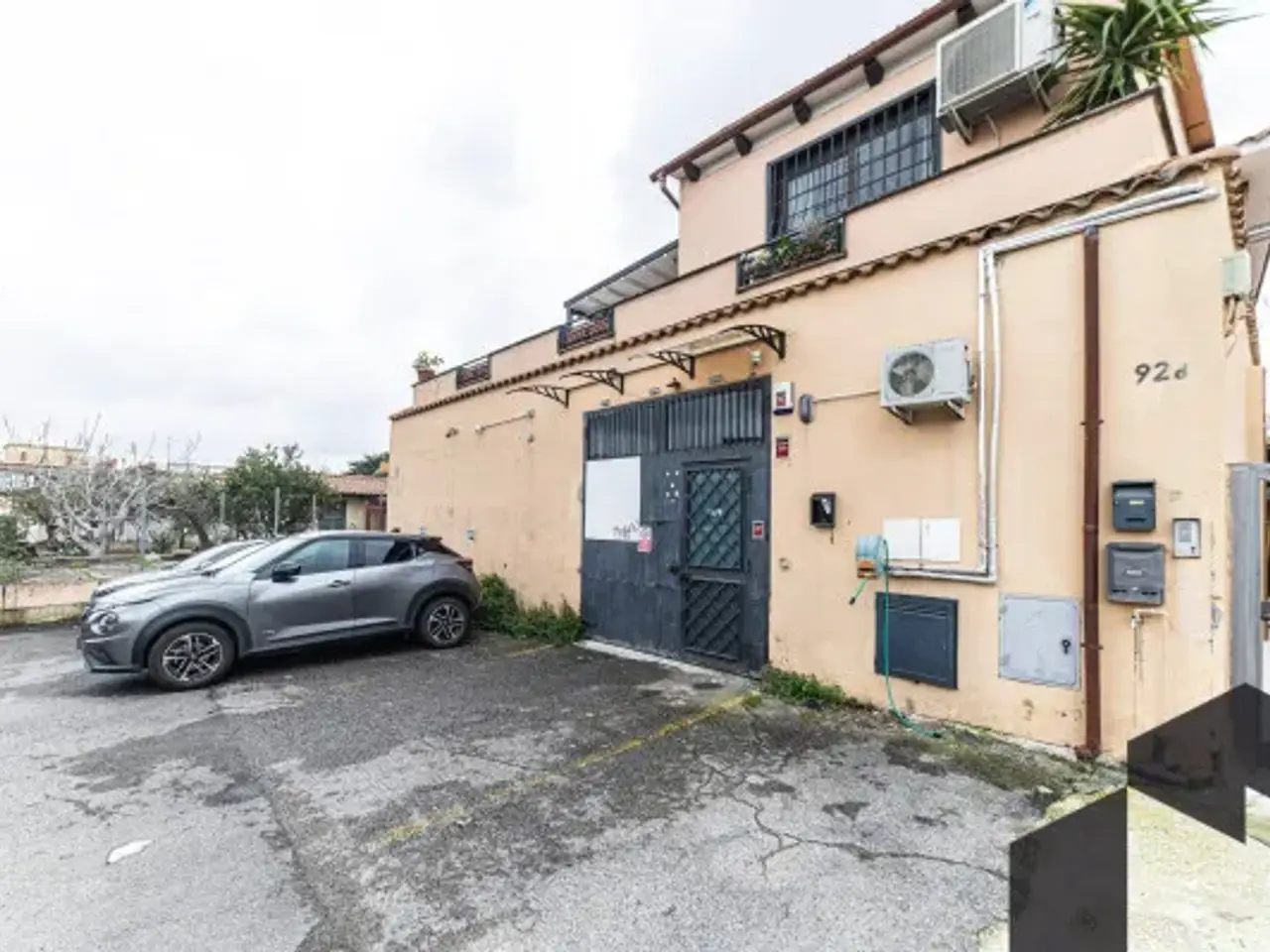 Capannone in Via Lucrezia Romana, Ciampino, {3} - Foto 1
