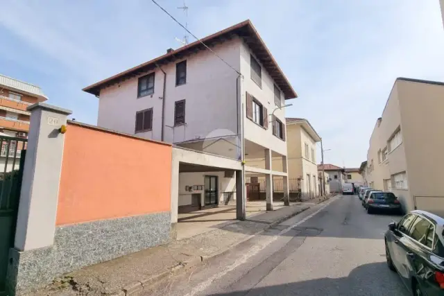 Einzimmerwohnung in Via Biagio Bellotti, Busto Arsizio - Foto 1