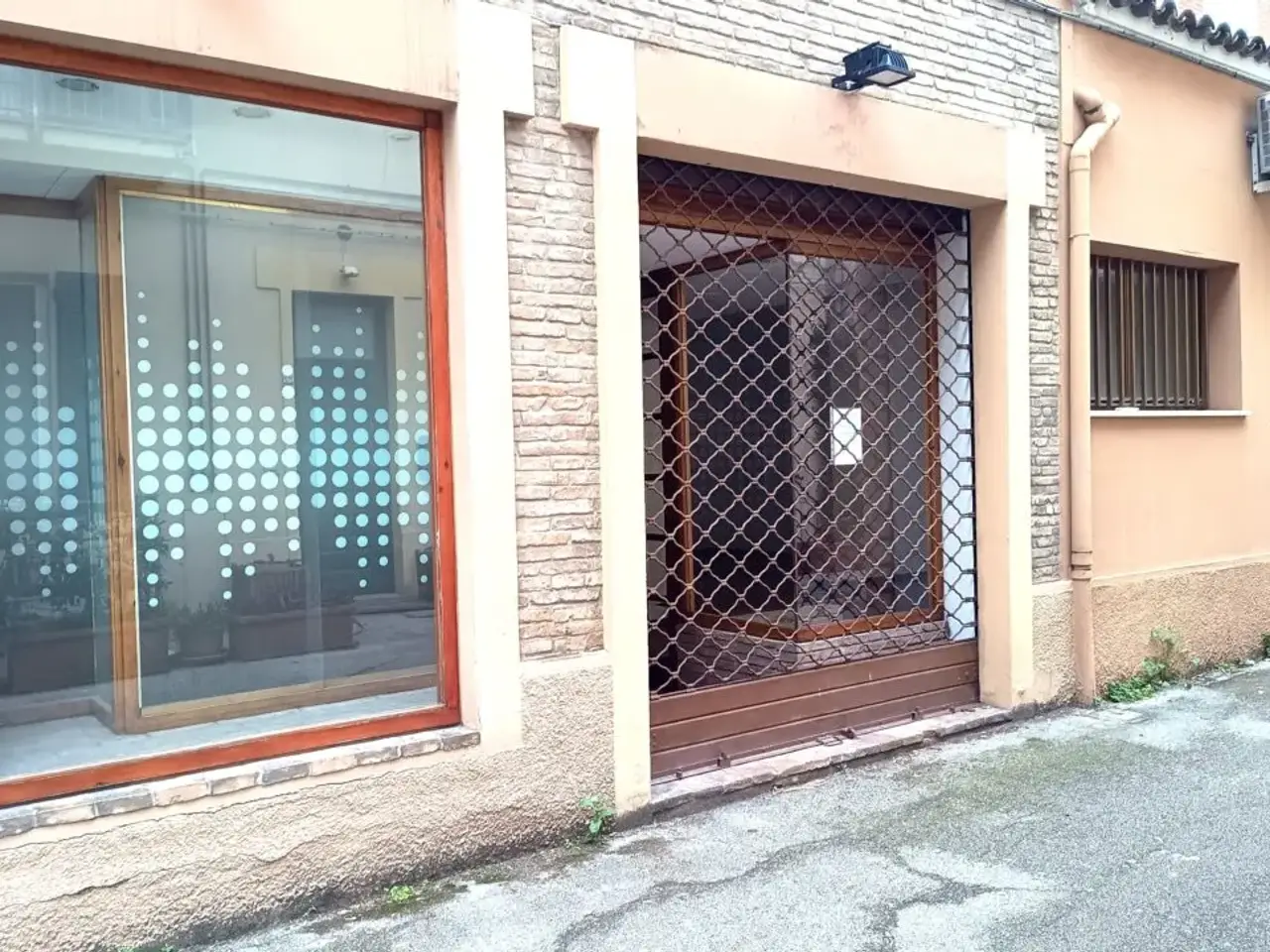 Negozio in , Pesaro, {3} - Foto 1