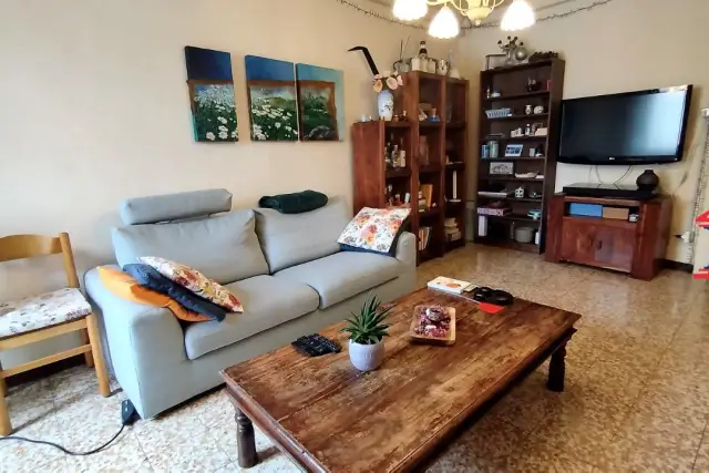 3-room flat in Via Pietro Ruggeri da Stabello, Bergamo - Photo 1